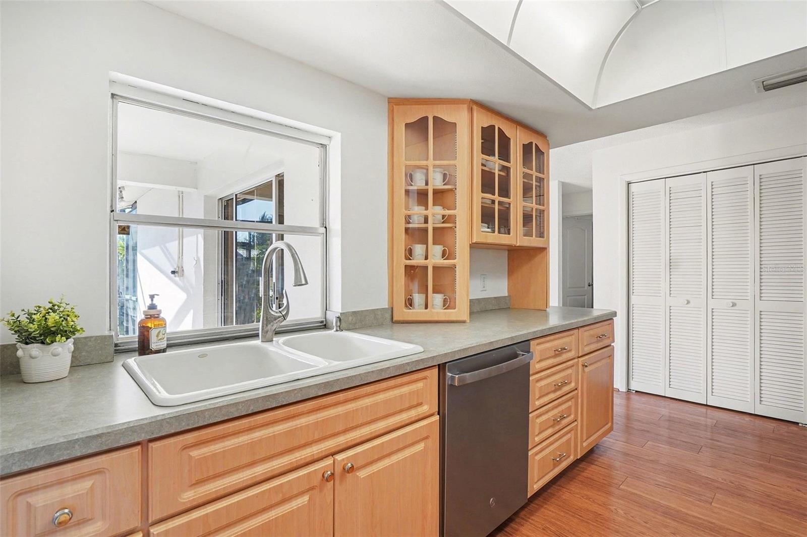 Image 11 of 37 For 3425 Magnolia Way