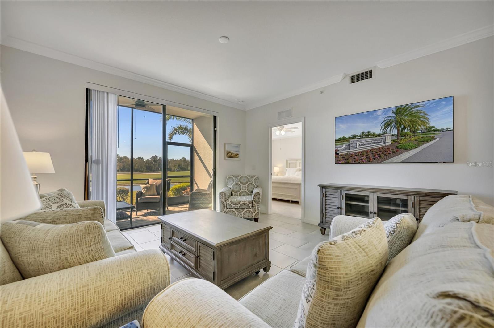 Image 13 of 54 For 17902 Gawthrop Drive 104