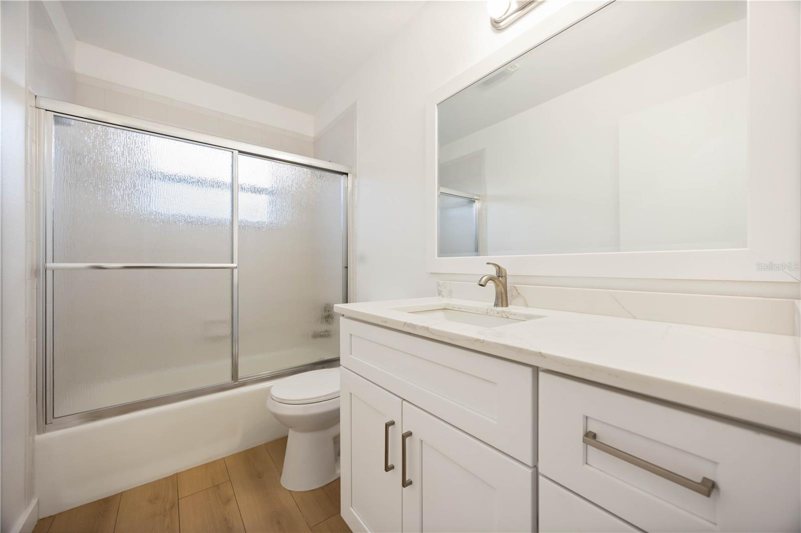 Image 20 of 29 For 4355 Berkshire Drive