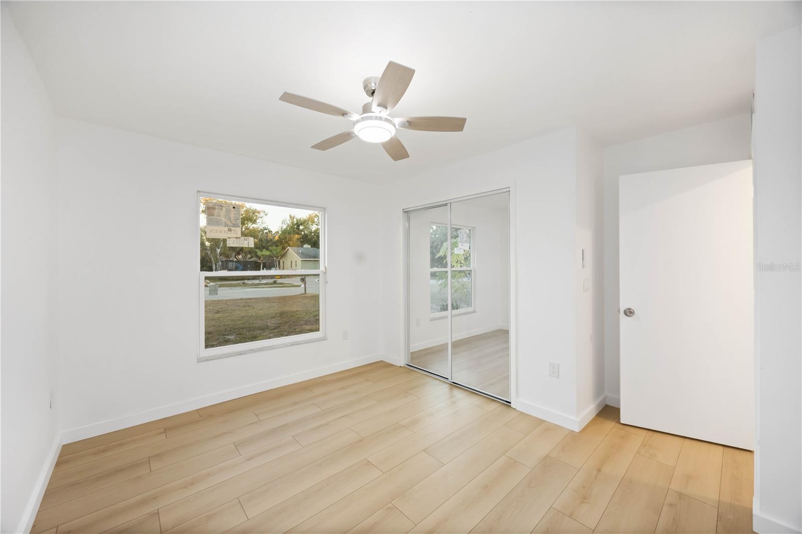 Image 22 of 29 For 4355 Berkshire Drive