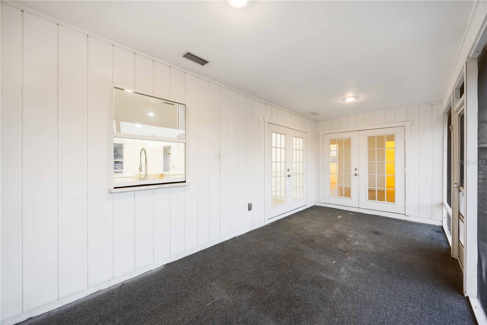 Image 25 of 29 For 4355 Berkshire Drive