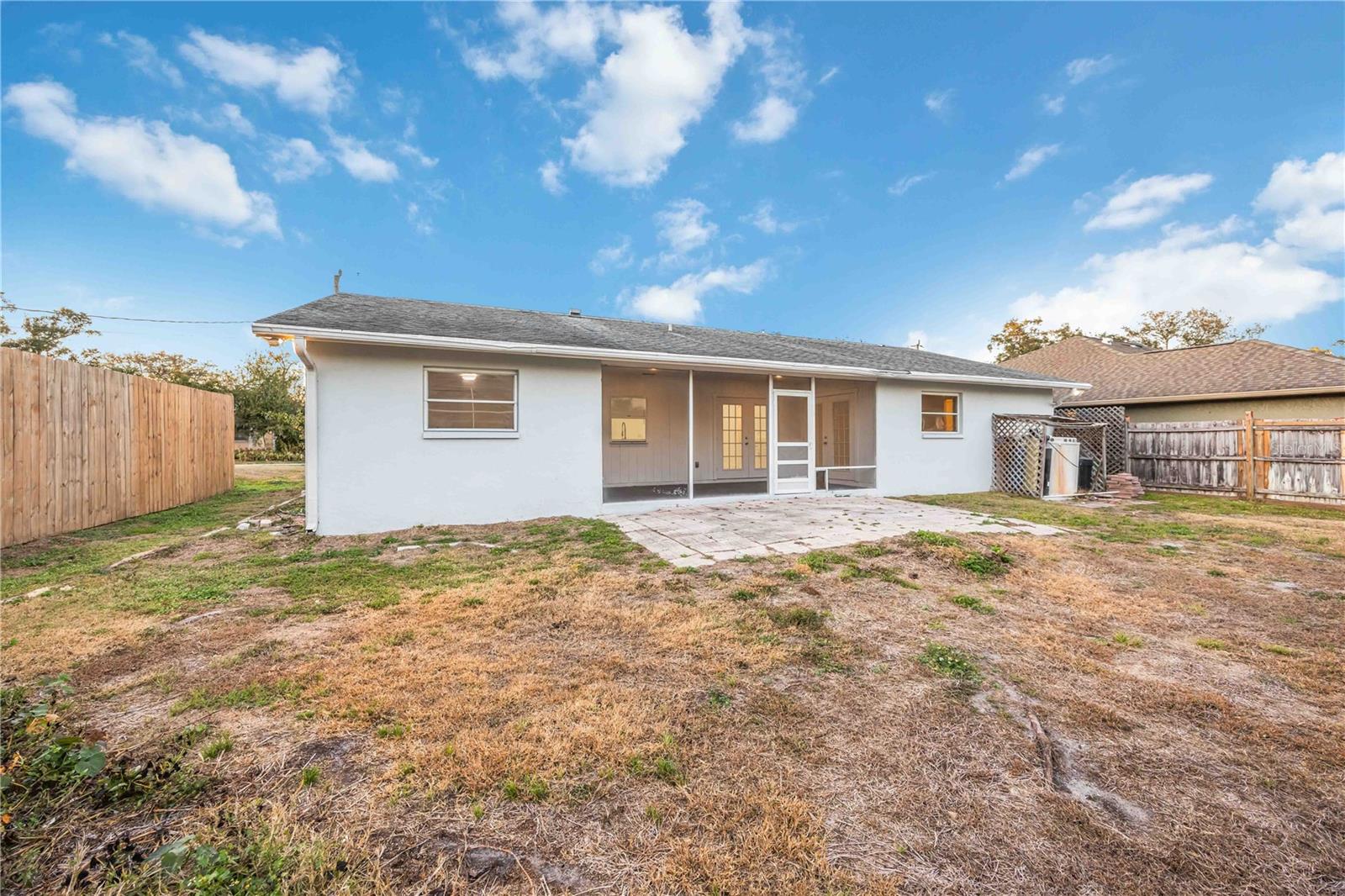 Image 26 of 29 For 4355 Berkshire Drive