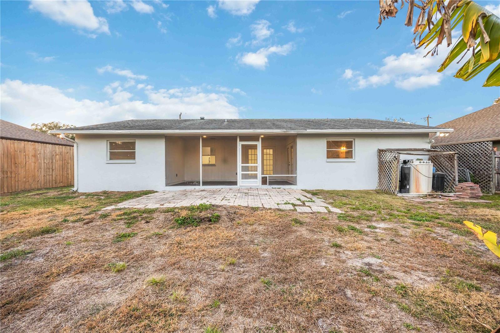 Image 28 of 29 For 4355 Berkshire Drive