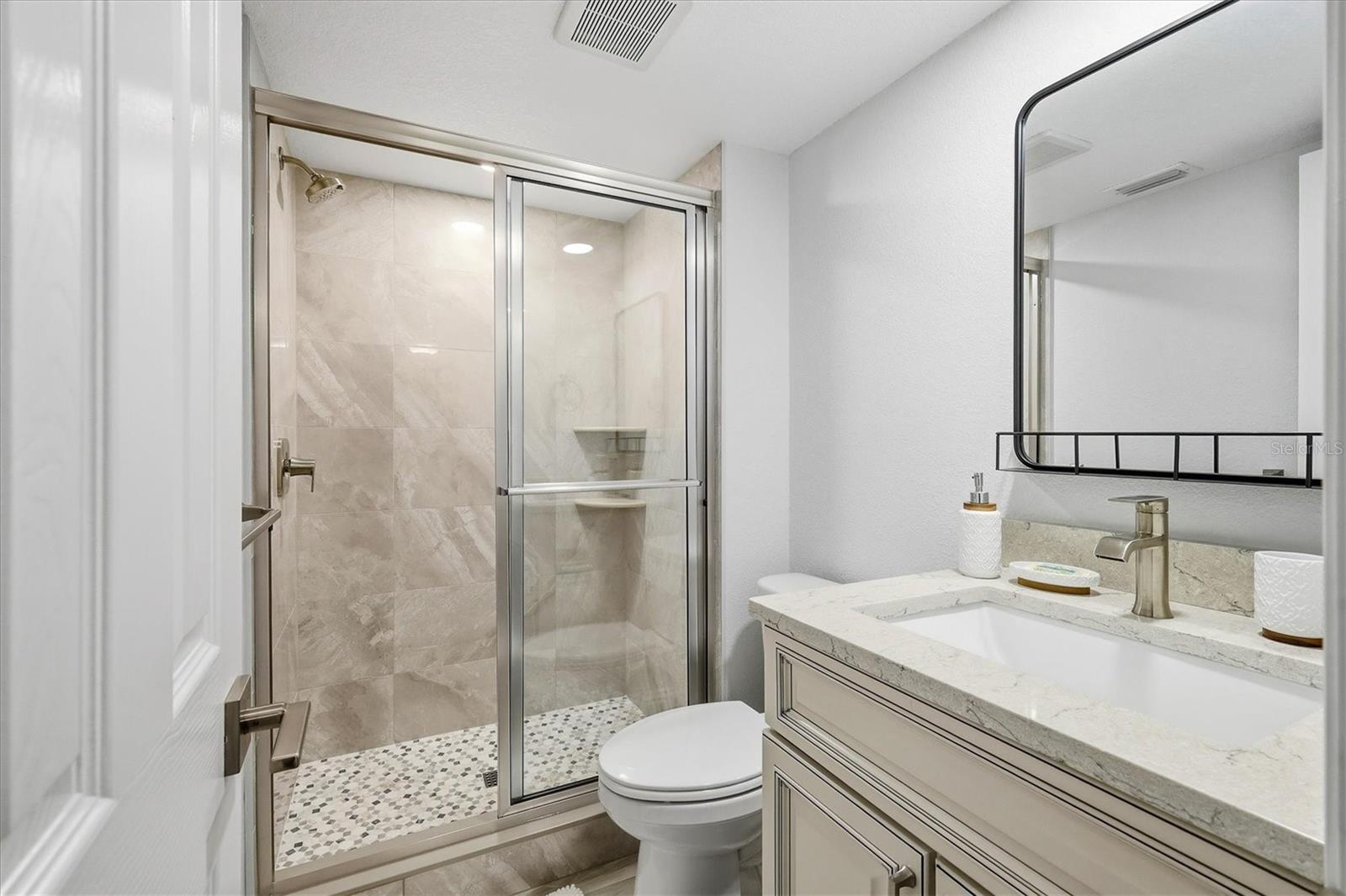 Image 26 of 46 For 1201 Peppertree Drive 234