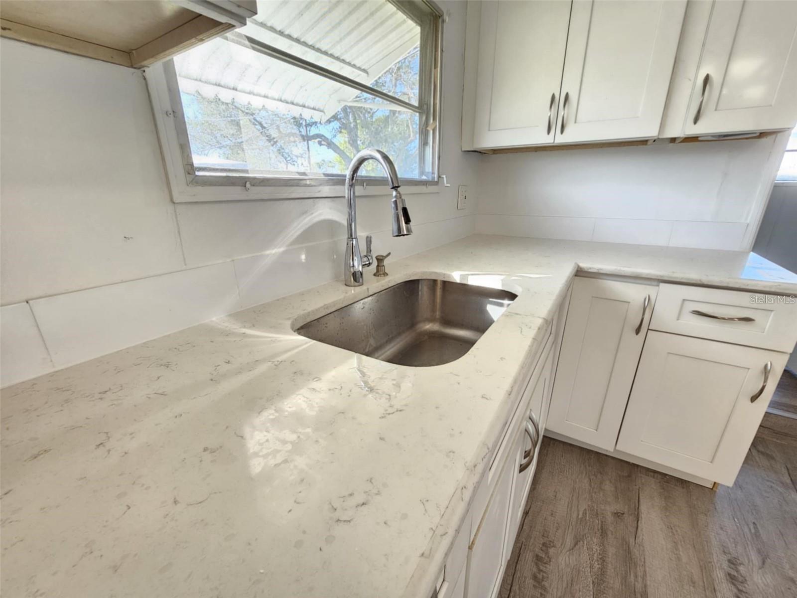 Image 12 of 17 For 321 3rd Street Drive W