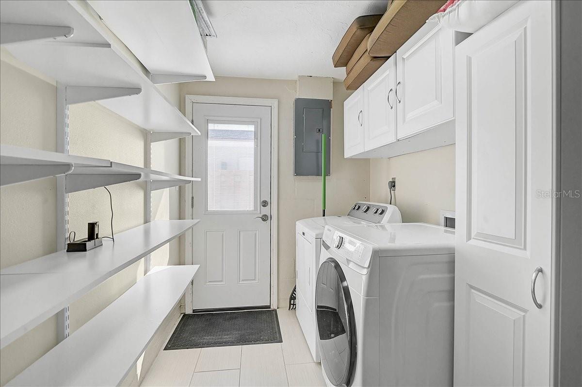 Image 12 of 35 For 4514 Lockwood Ridge Road