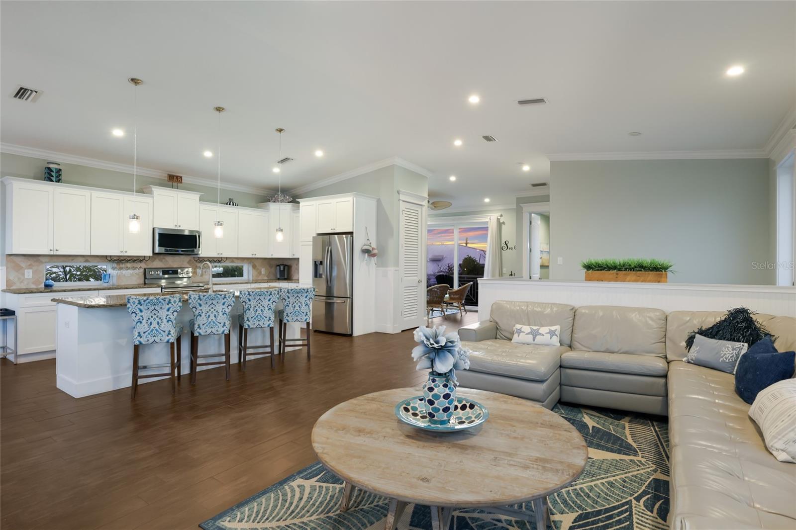 Image 17 of 100 For 206 Church Avenue