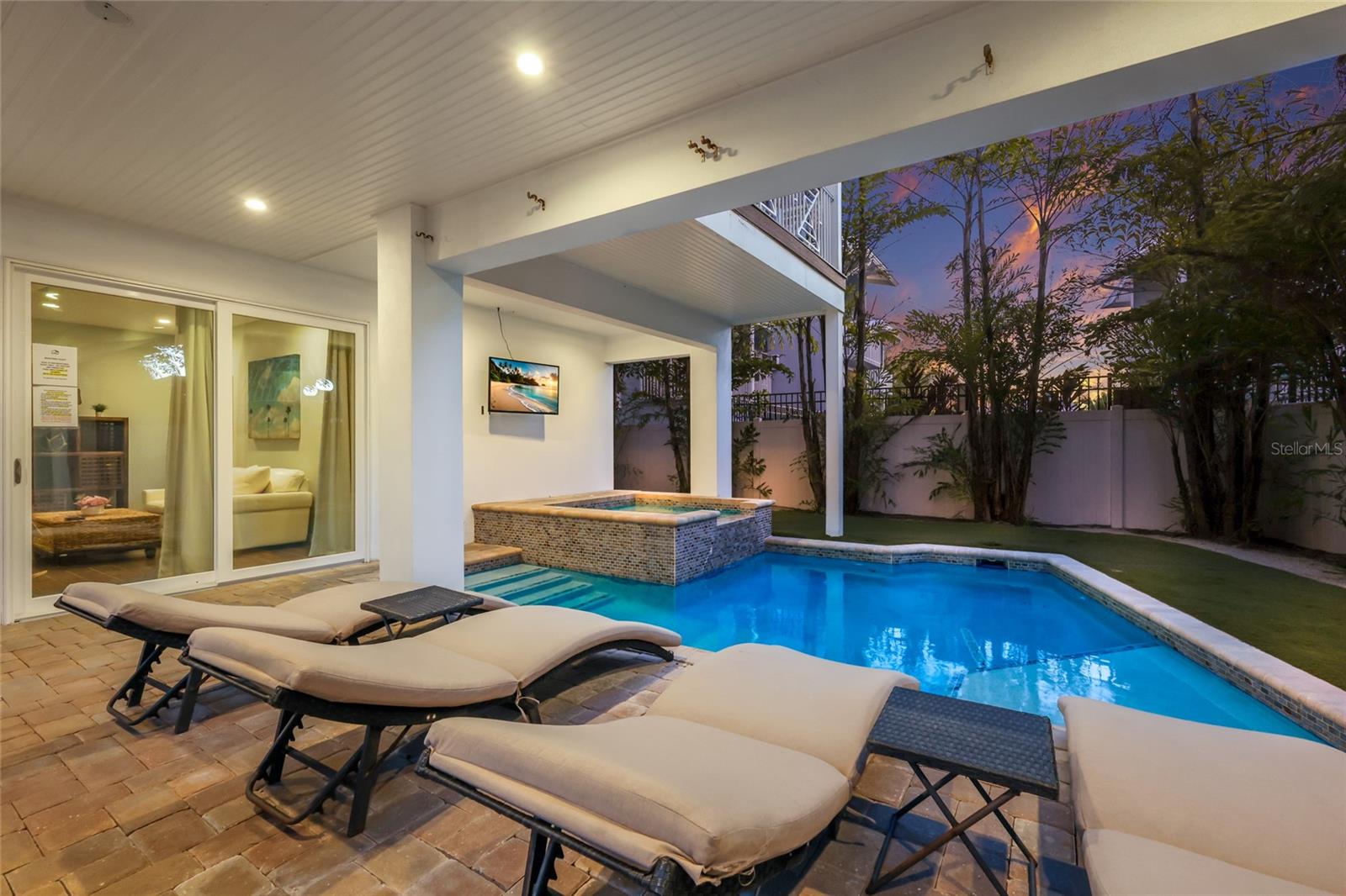 Image 28 of 100 For 206 Church Avenue