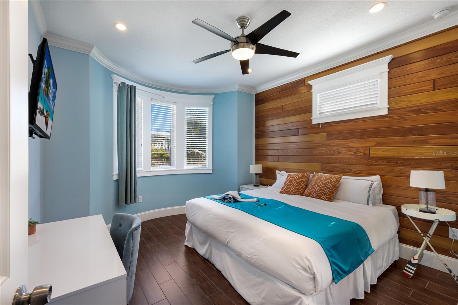 Image 53 of 100 For 206 Church Avenue