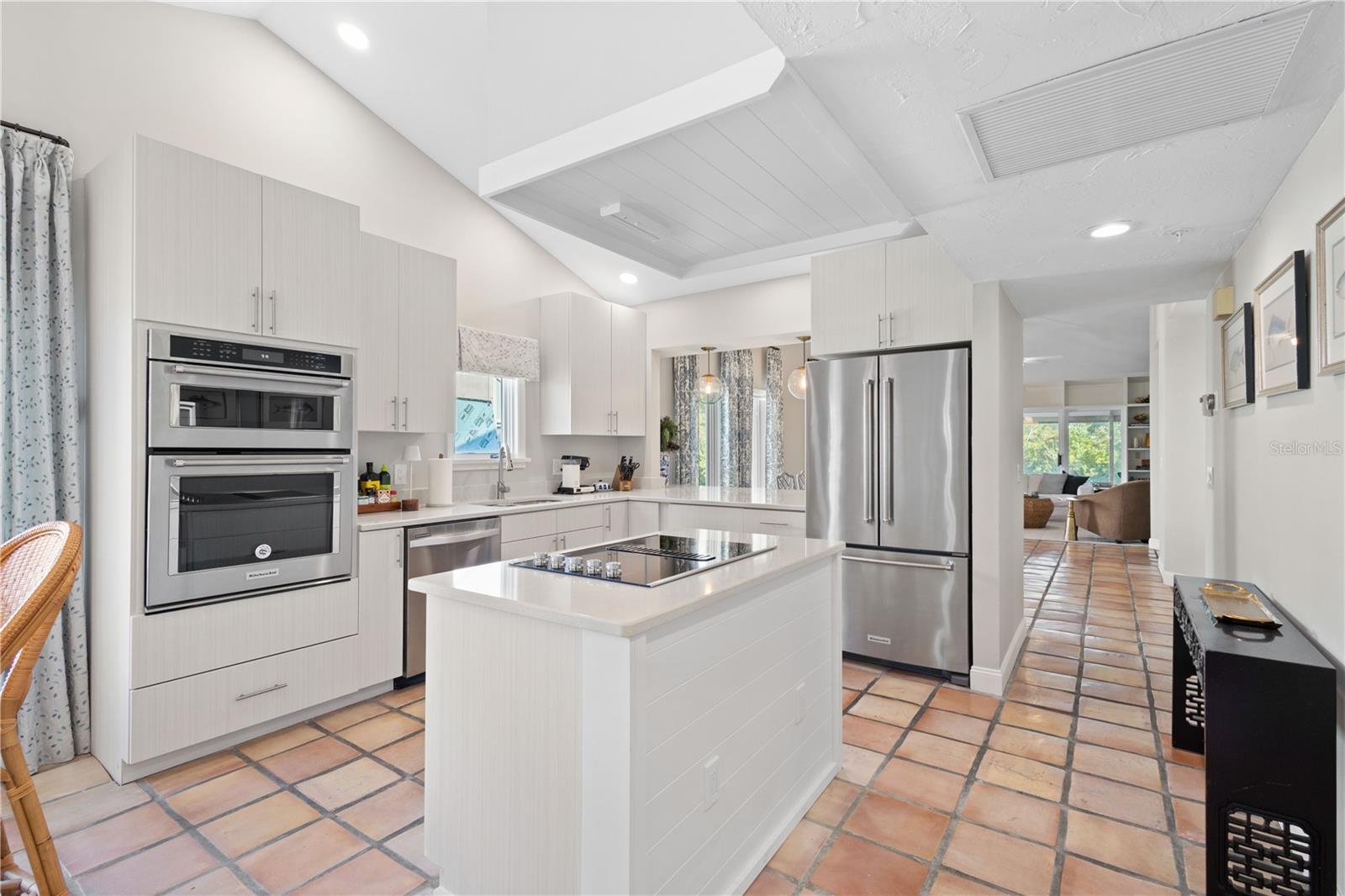 Image 14 of 45 For 121 Tidy Island Boulevard