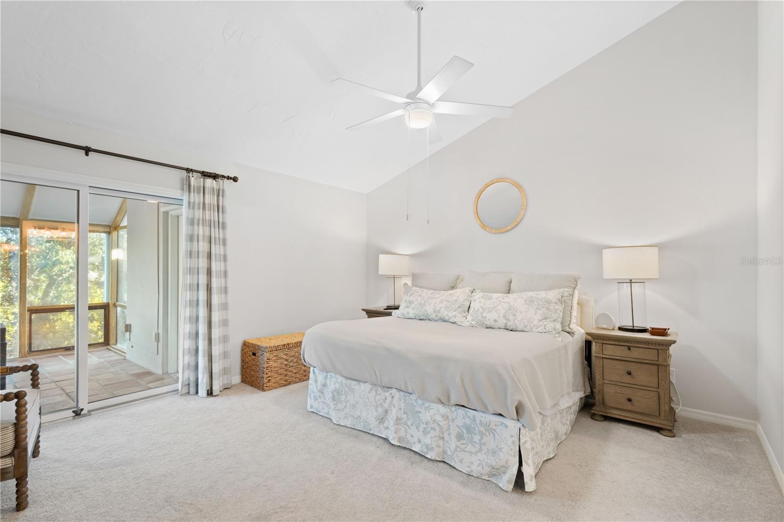 Image 18 of 45 For 121 Tidy Island Boulevard