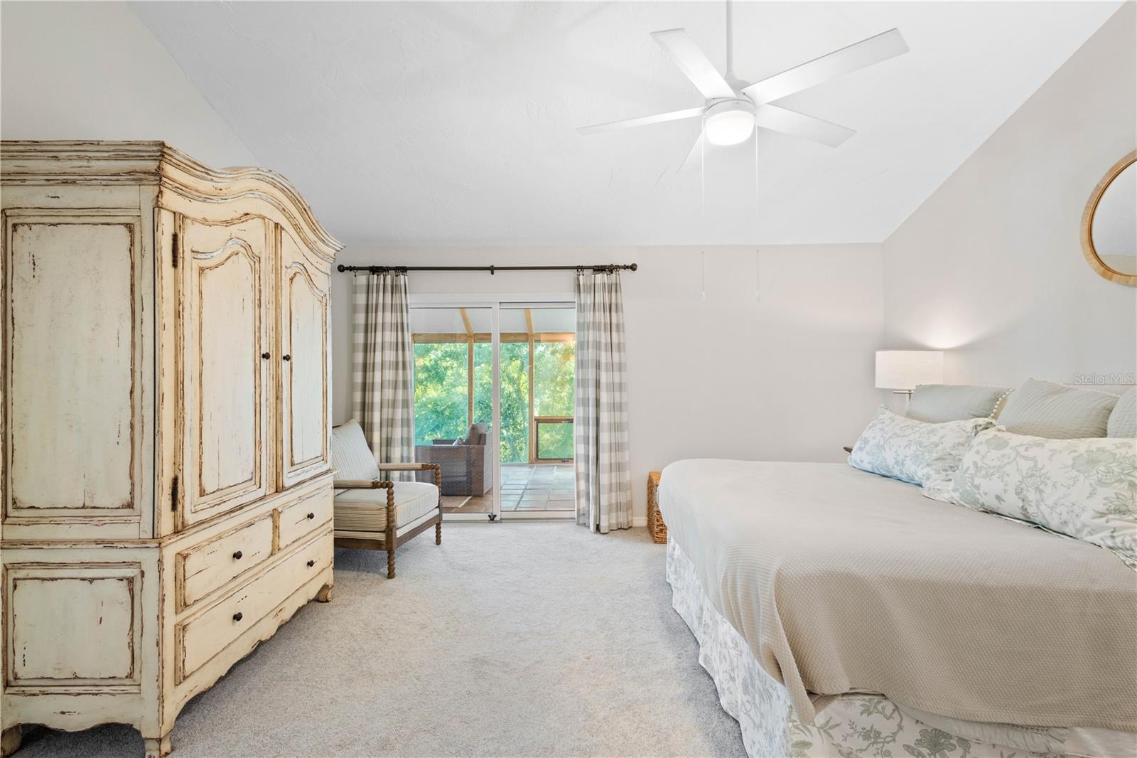 Image 20 of 45 For 121 Tidy Island Boulevard