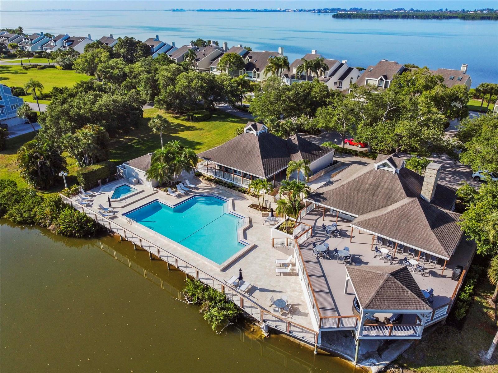 Image 37 of 45 For 121 Tidy Island Boulevard