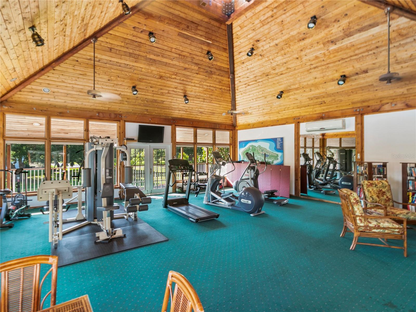 Image 40 of 45 For 121 Tidy Island Boulevard