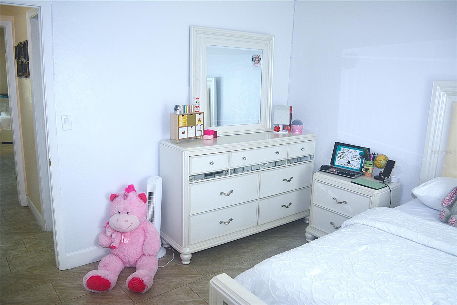 Image 14 of 50 For 1410 Alwynne Drive