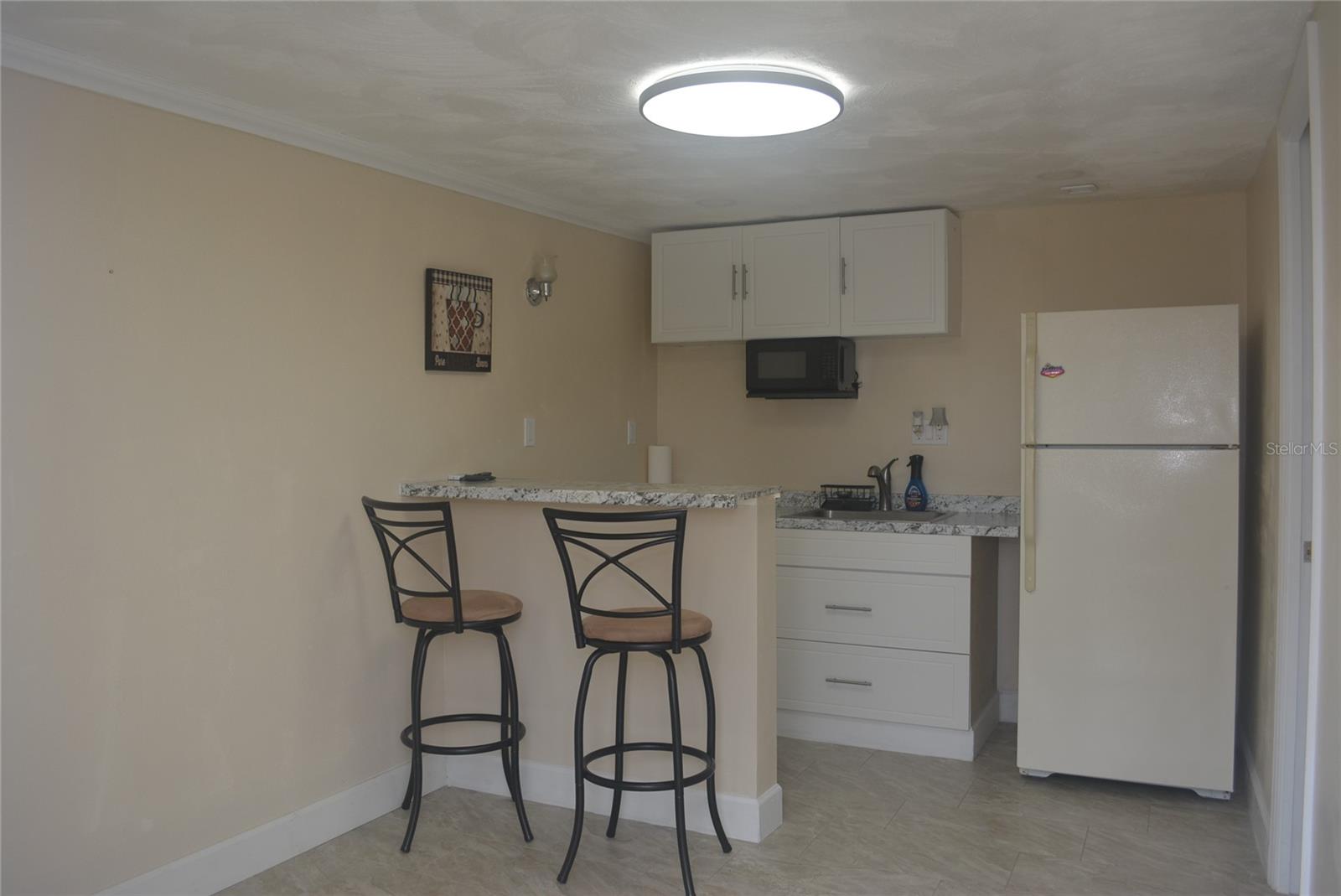 Image 22 of 50 For 1410 Alwynne Drive