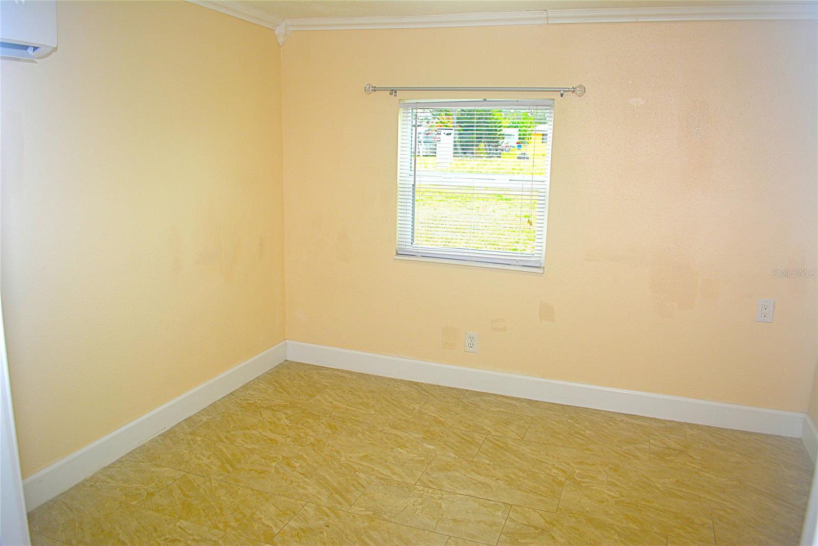 Image 26 of 50 For 1410 Alwynne Drive