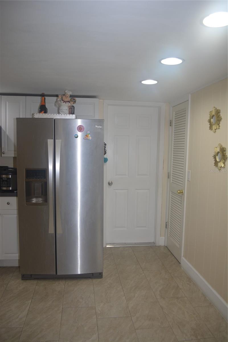 Image 37 of 50 For 1410 Alwynne Drive