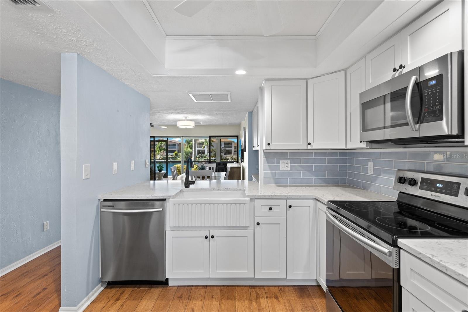 Image 12 of 39 For 3736 12th Avenue 101