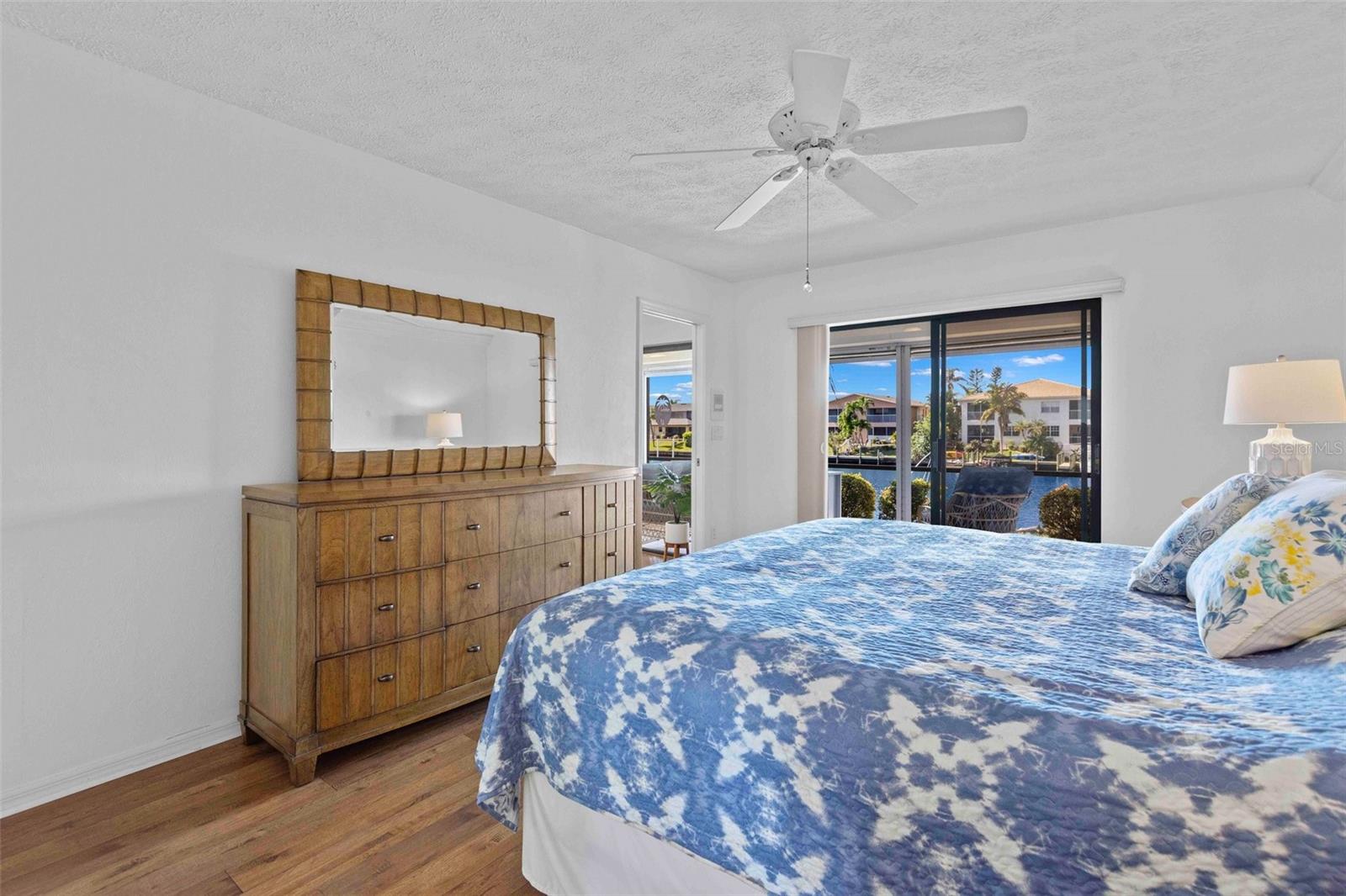 Image 16 of 39 For 3736 12th Avenue 101