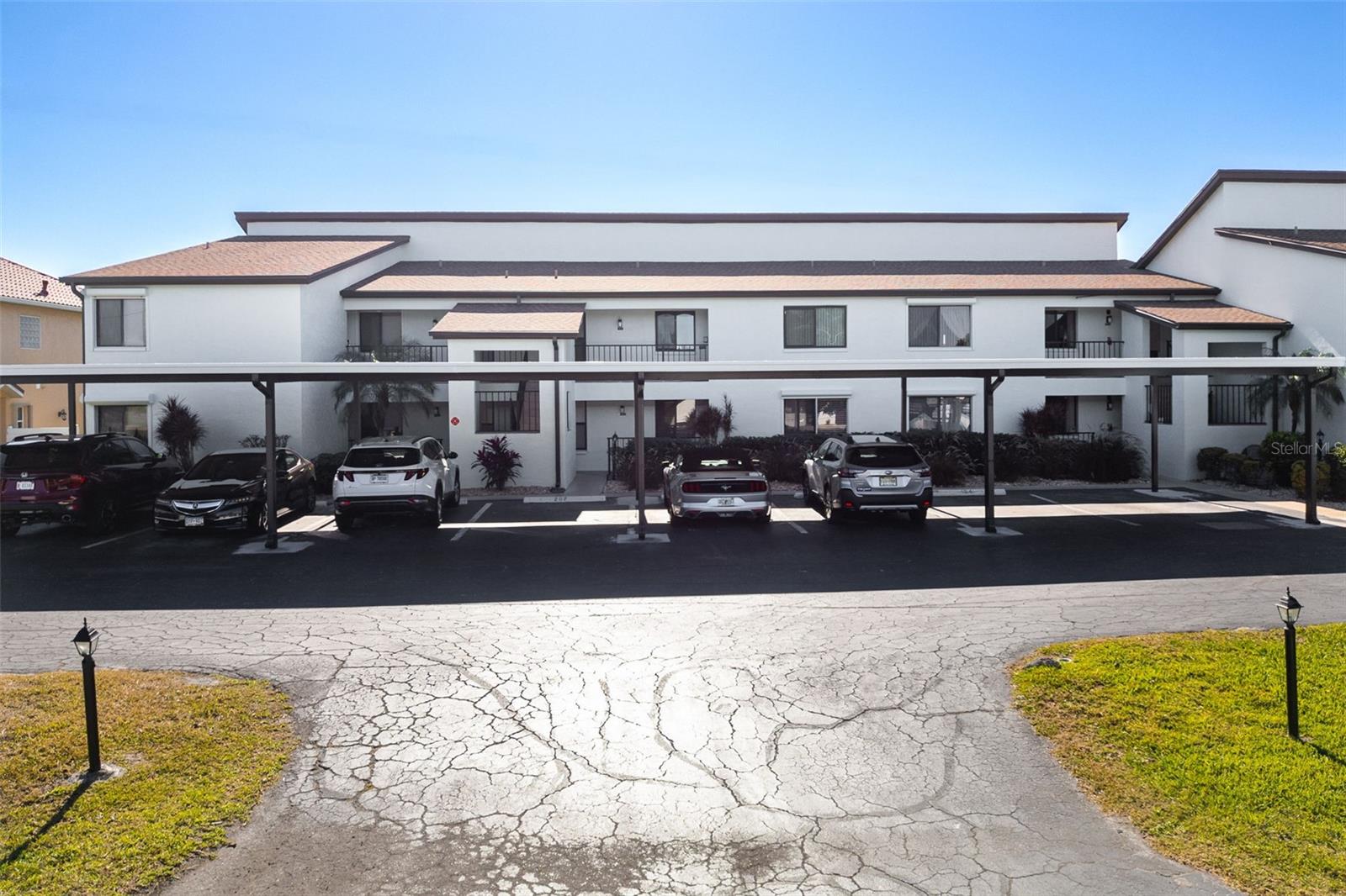 Image 2 of 39 For 3736 12th Avenue 101