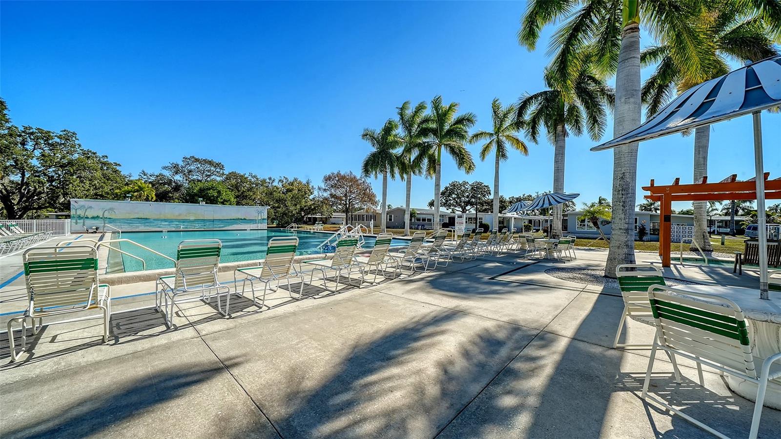 Image 32 of 42 For 112 Oakwood Boulevard