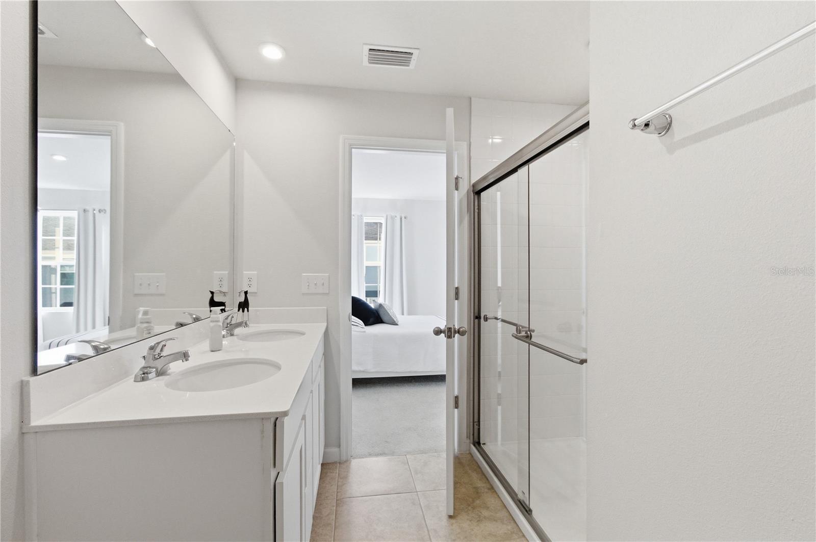 Image 12 of 23 For 4740 Old Blush Street