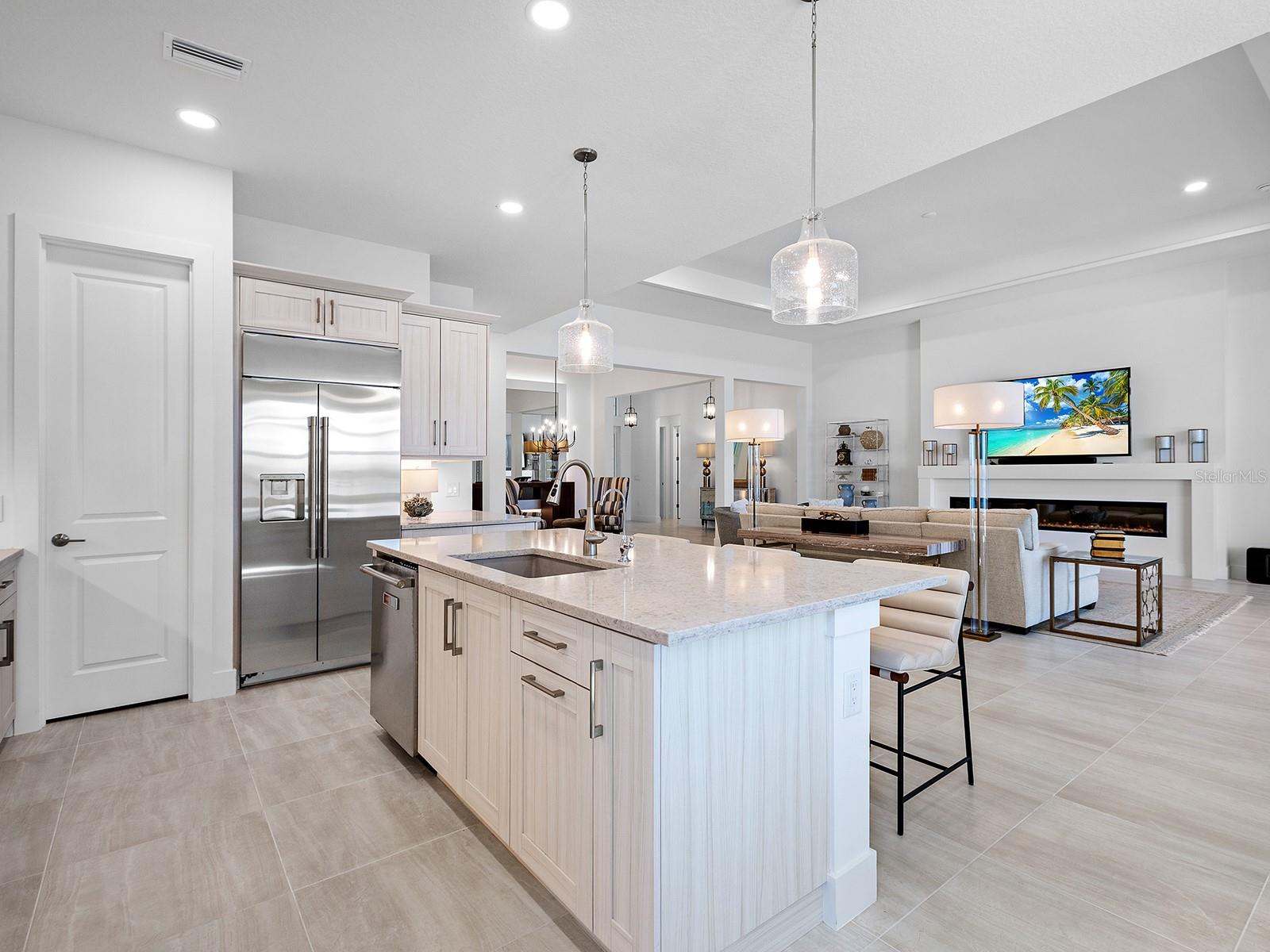 Image 16 of 83 For 8043 Waterbend Trail