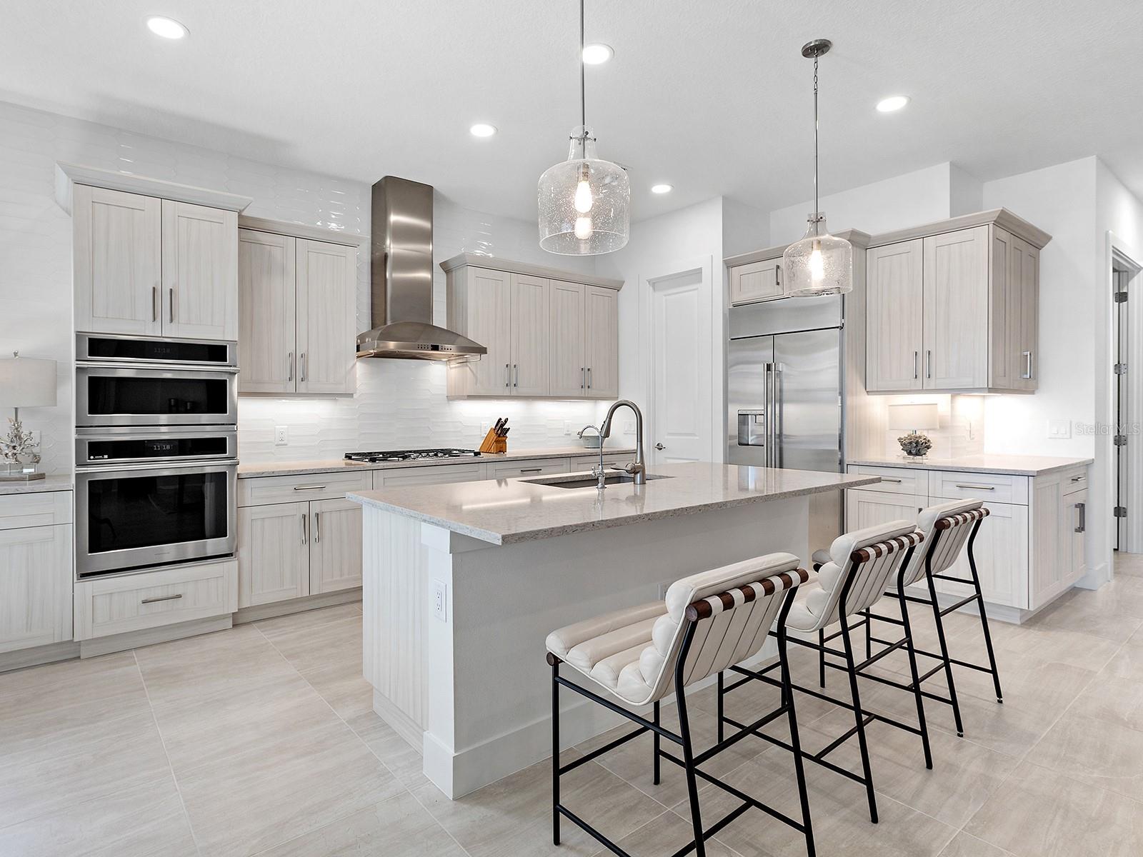 Image 19 of 83 For 8043 Waterbend Trail