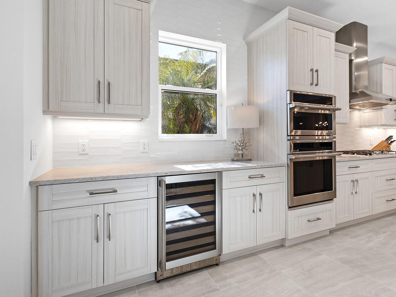 Image 22 of 83 For 8043 Waterbend Trail