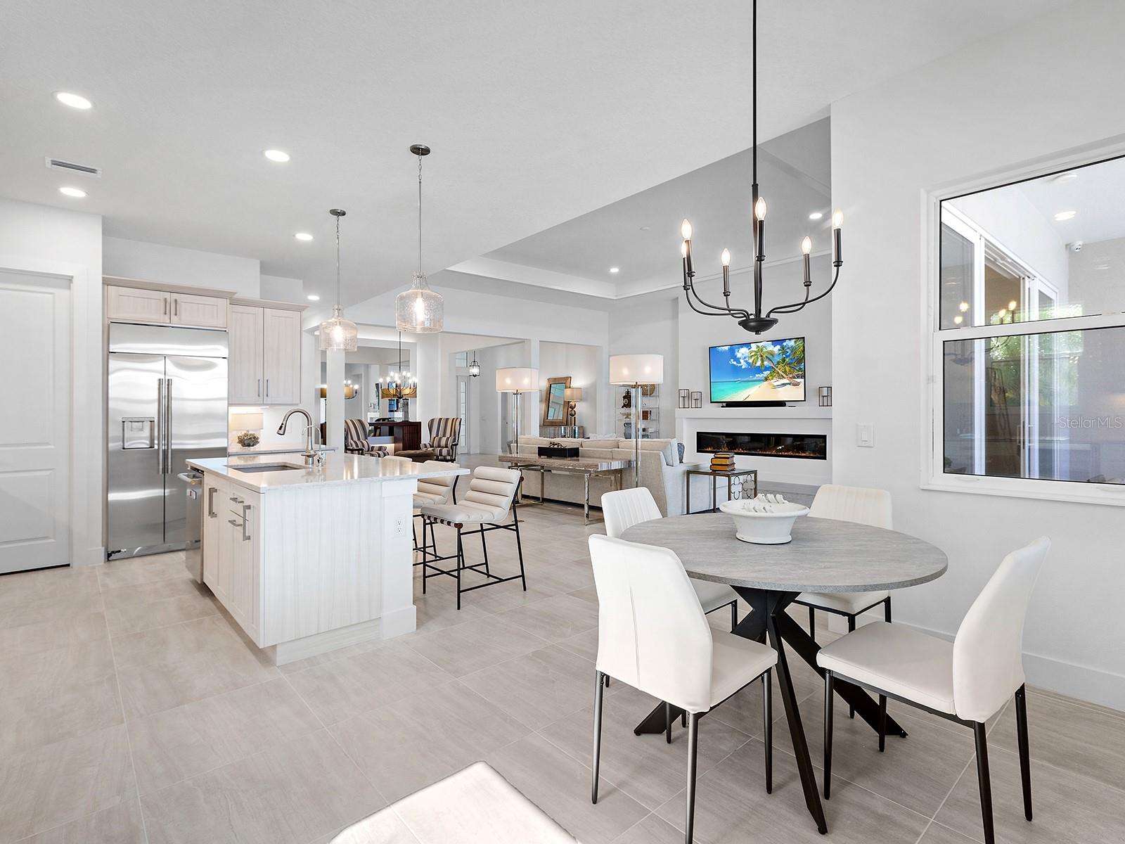 Image 23 of 83 For 8043 Waterbend Trail