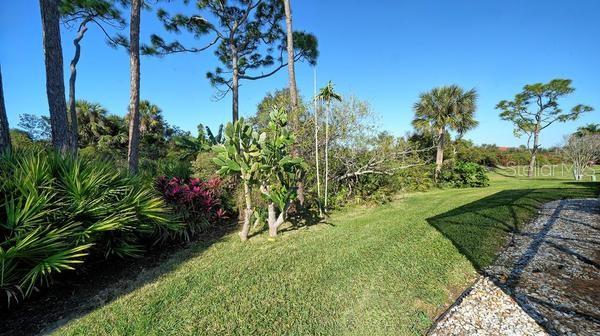 Image 33 of 59 For 9559 Forest Hills Circle