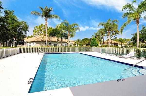 Image 35 of 59 For 9559 Forest Hills Circle