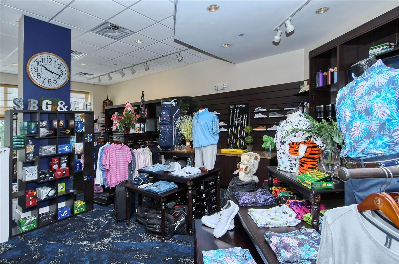 Image 48 of 59 For 9559 Forest Hills Circle