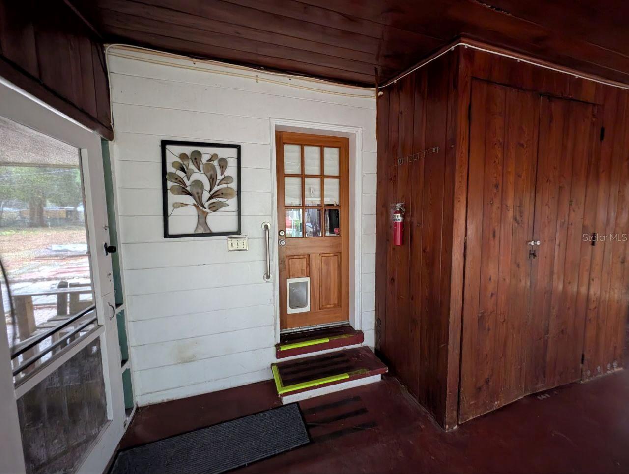 Image 14 of 25 For 2304 Vine Street