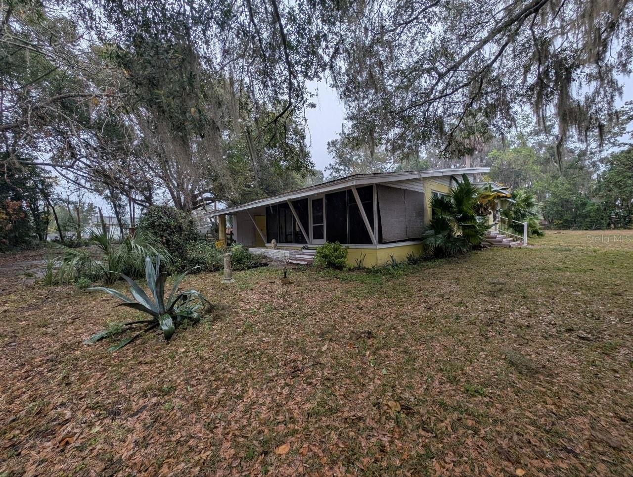 Image 2 of 25 For 2304 Vine Street