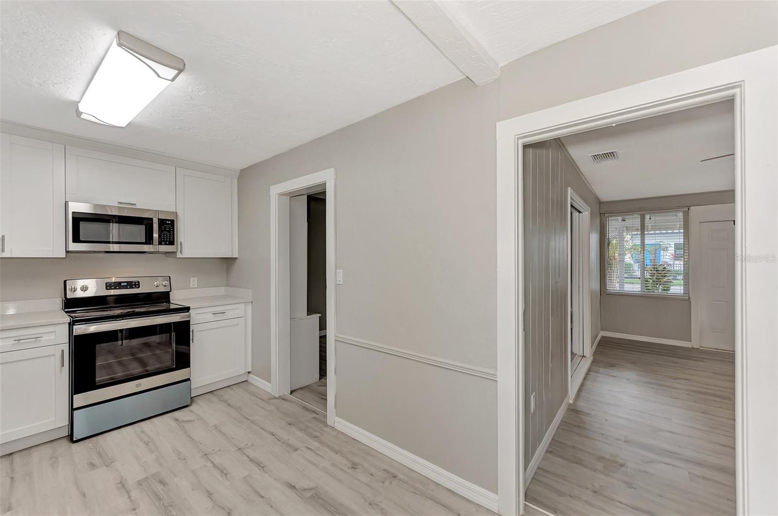 Image 15 of 35 For 1891 Prospect Street