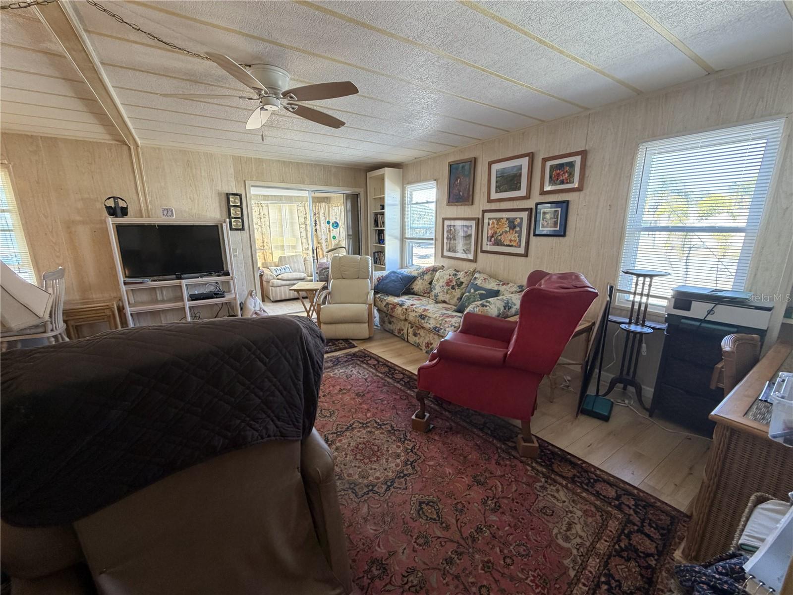 Image 18 of 82 For 5136 Hidden Springs Avenue