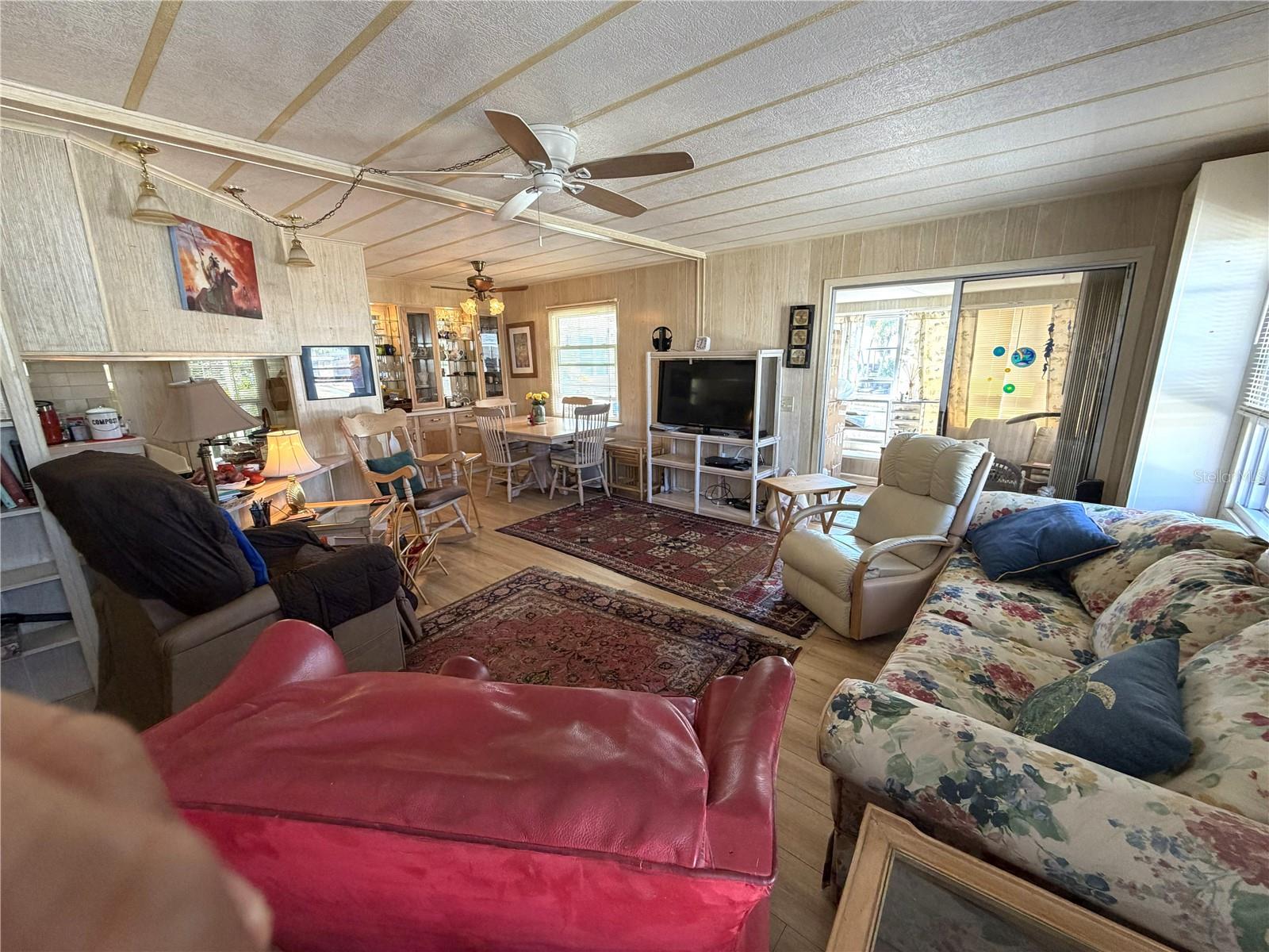 Image 19 of 82 For 5136 Hidden Springs Avenue