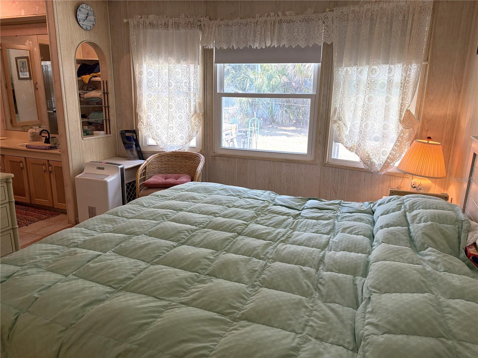 Image 32 of 82 For 5136 Hidden Springs Avenue