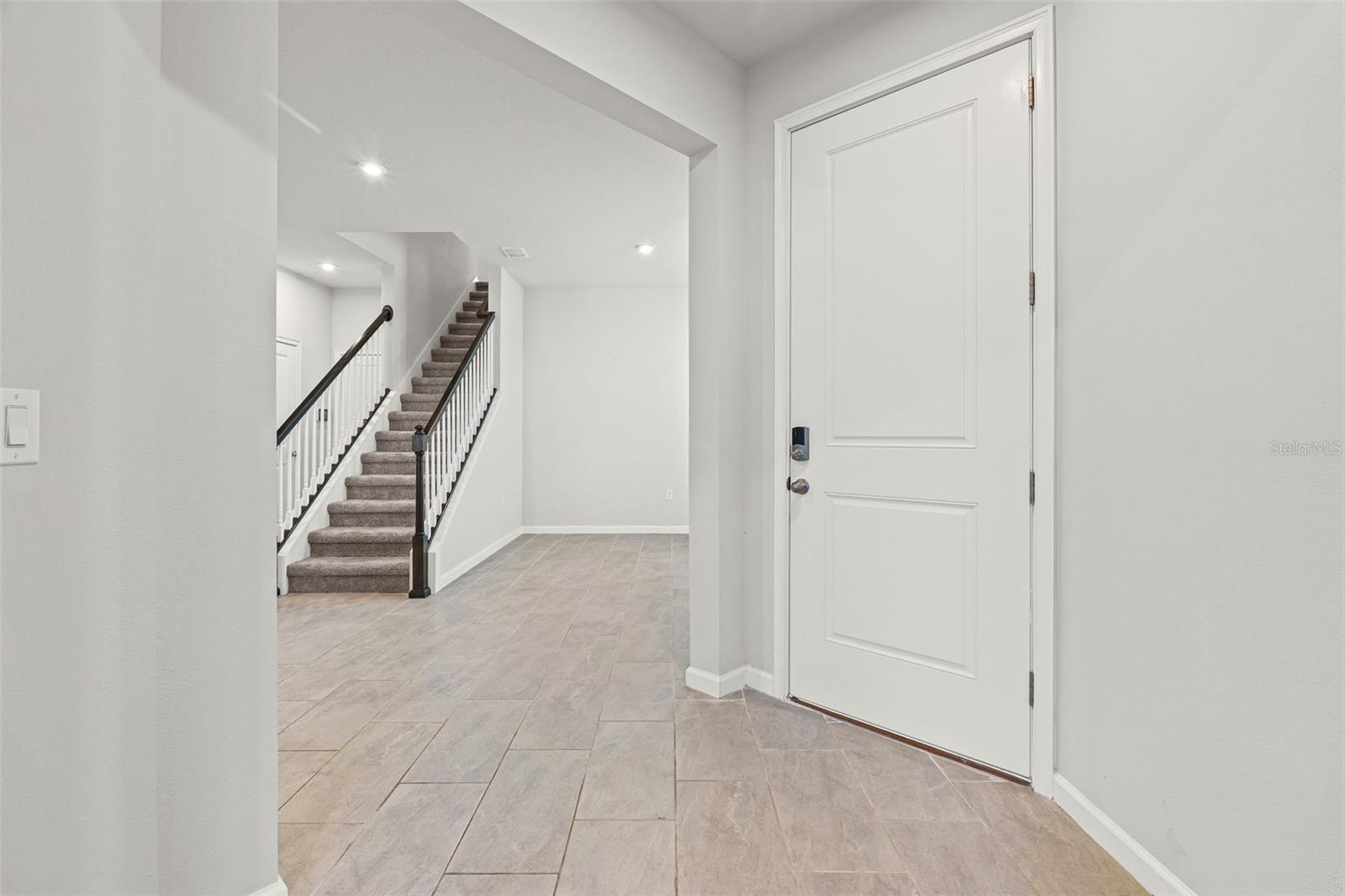 Image 8 of 66 For 11815 Sky Acres Terrace