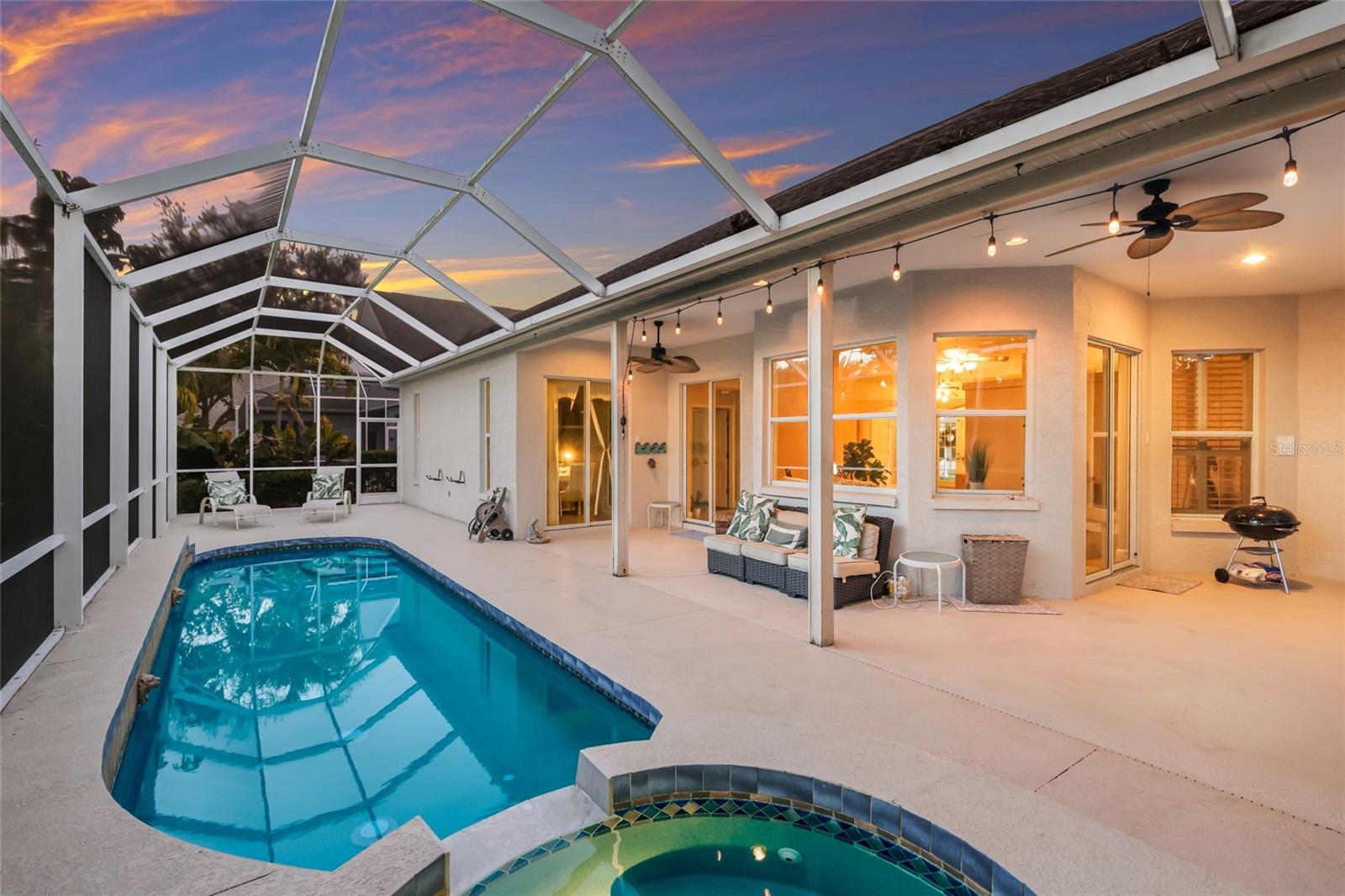 Image 22 of 63 For 4603 4th Avenue E