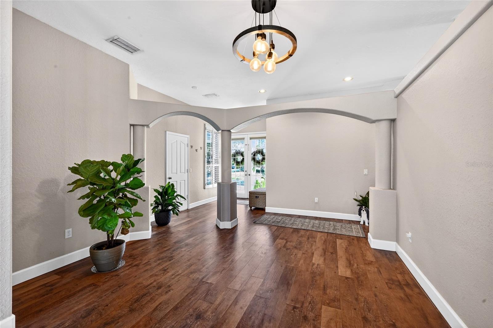 Image 29 of 63 For 4603 4th Avenue E