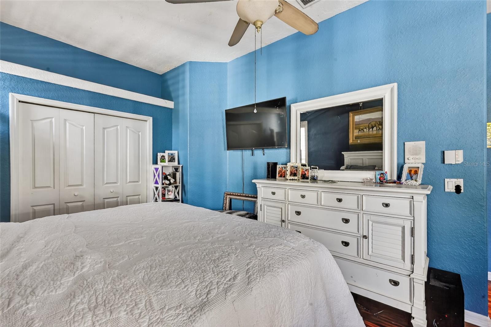 Image 42 of 63 For 4603 4th Avenue E