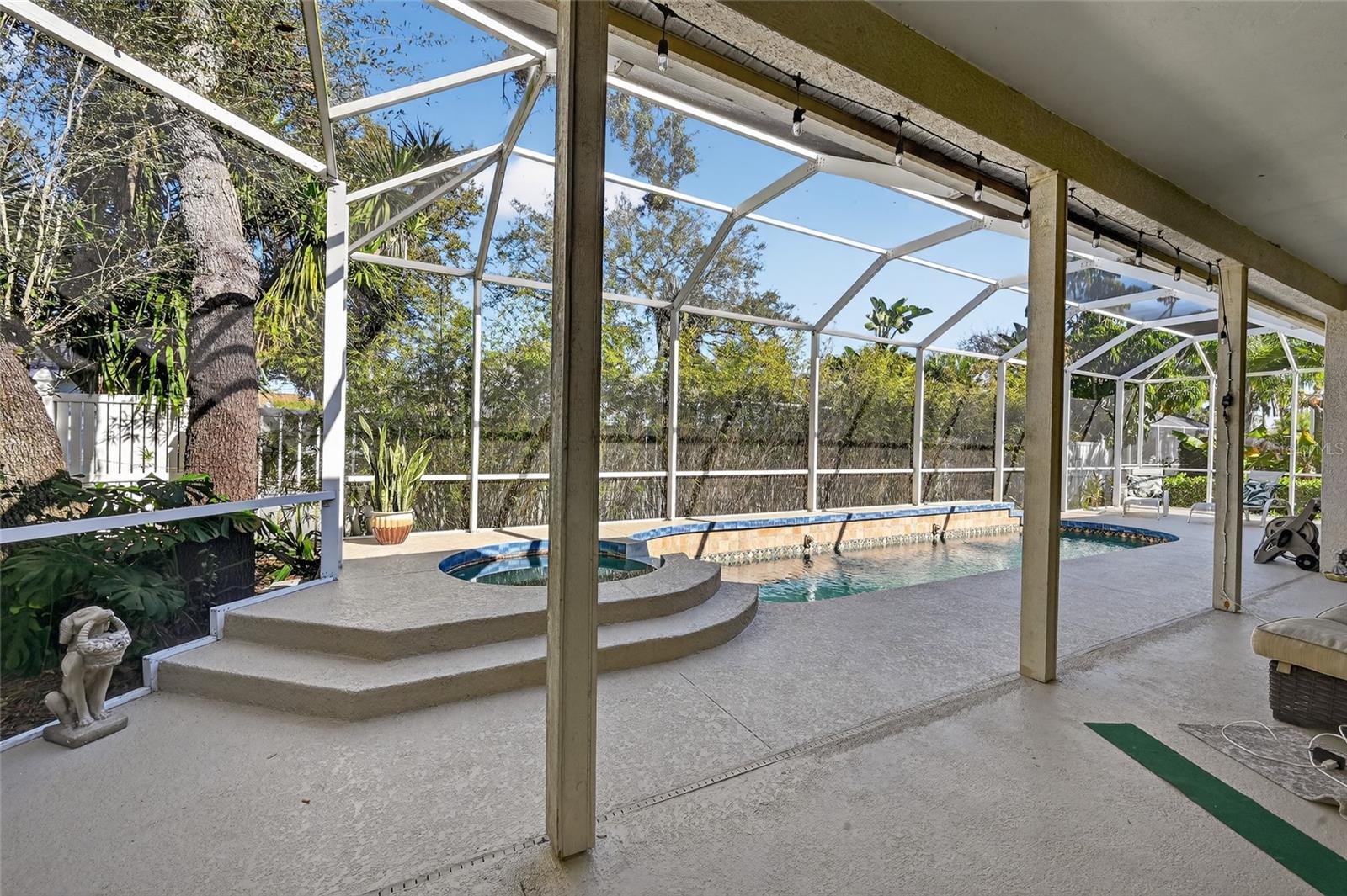 Image 52 of 63 For 4603 4th Avenue E