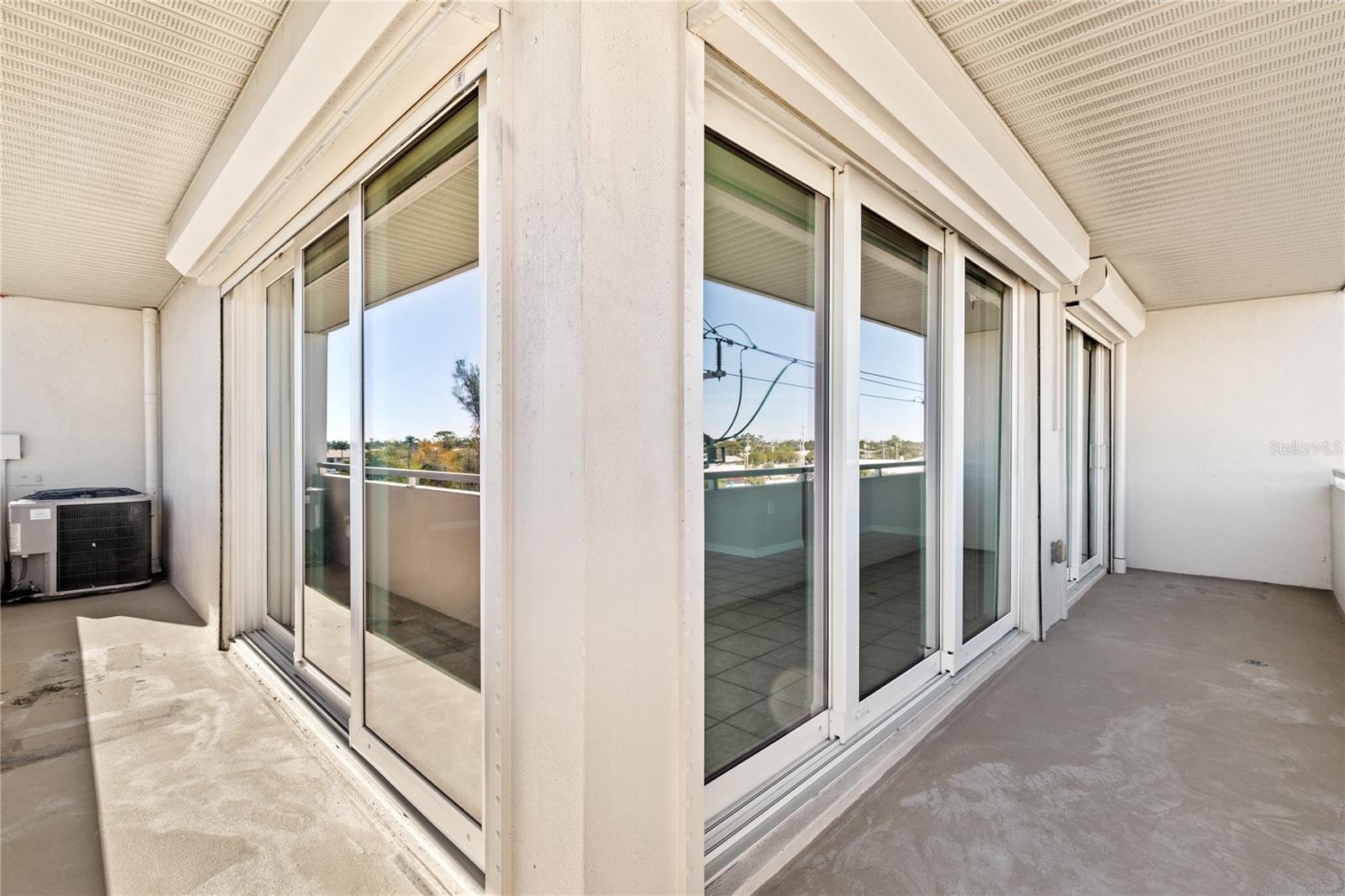 Image 23 of 50 For 4803 Sunset Court 304