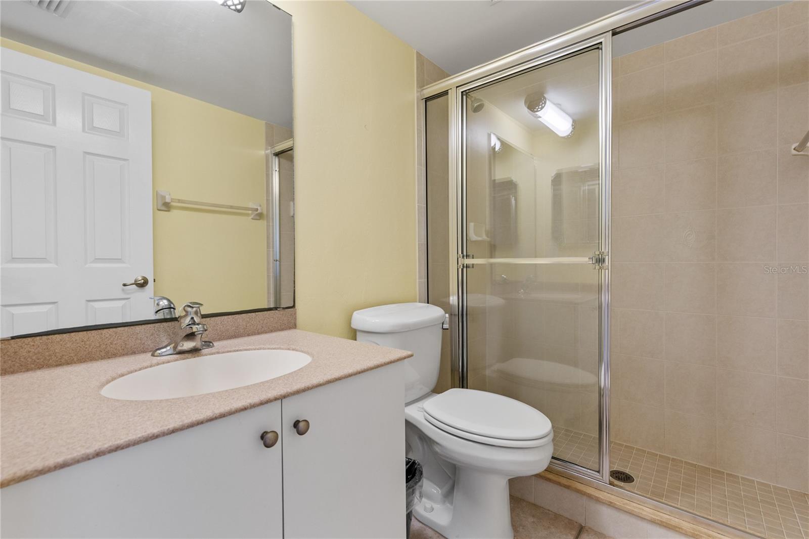 Image 31 of 50 For 4803 Sunset Court 304