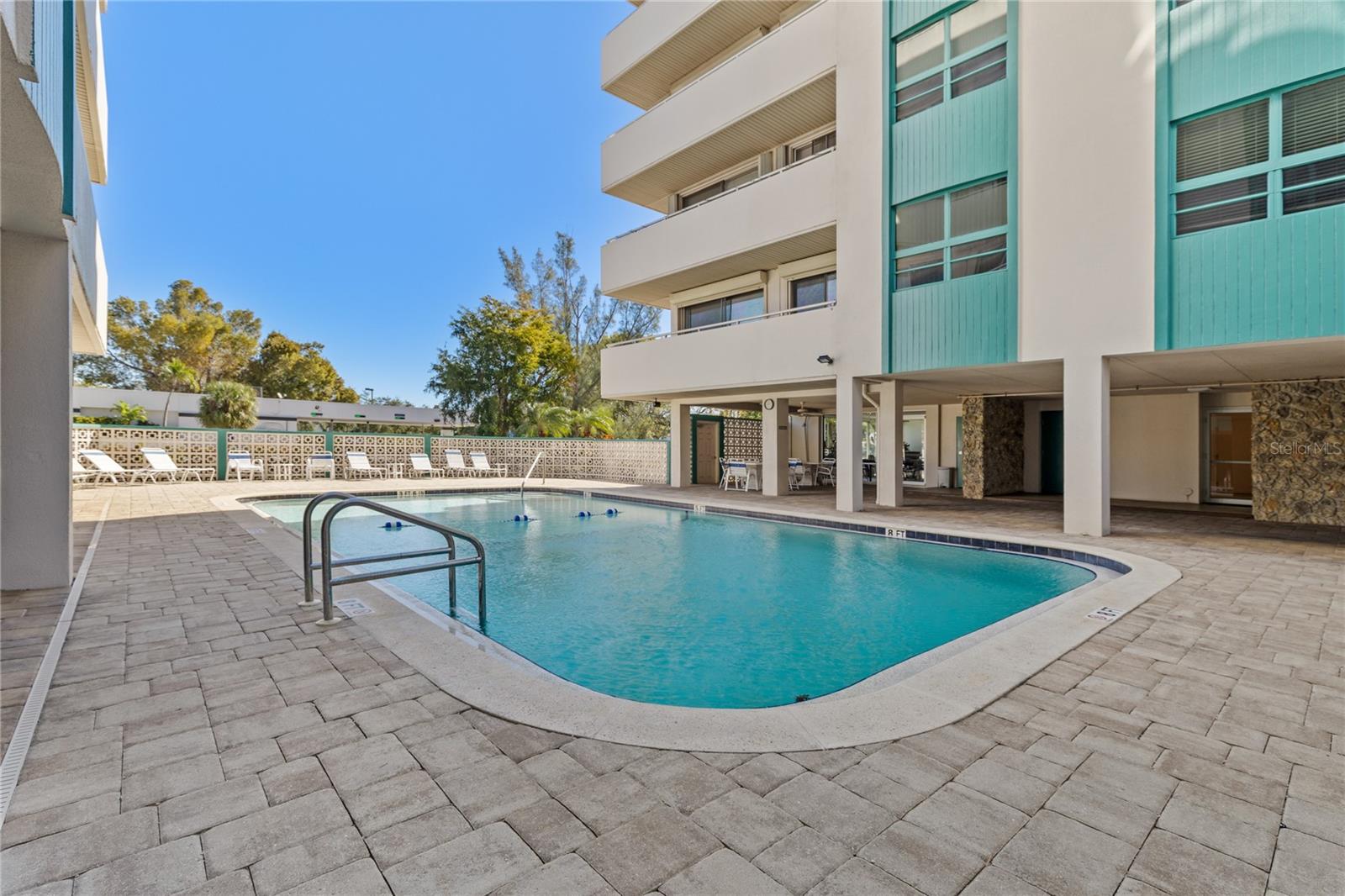 Image 32 of 50 For 4803 Sunset Court 304