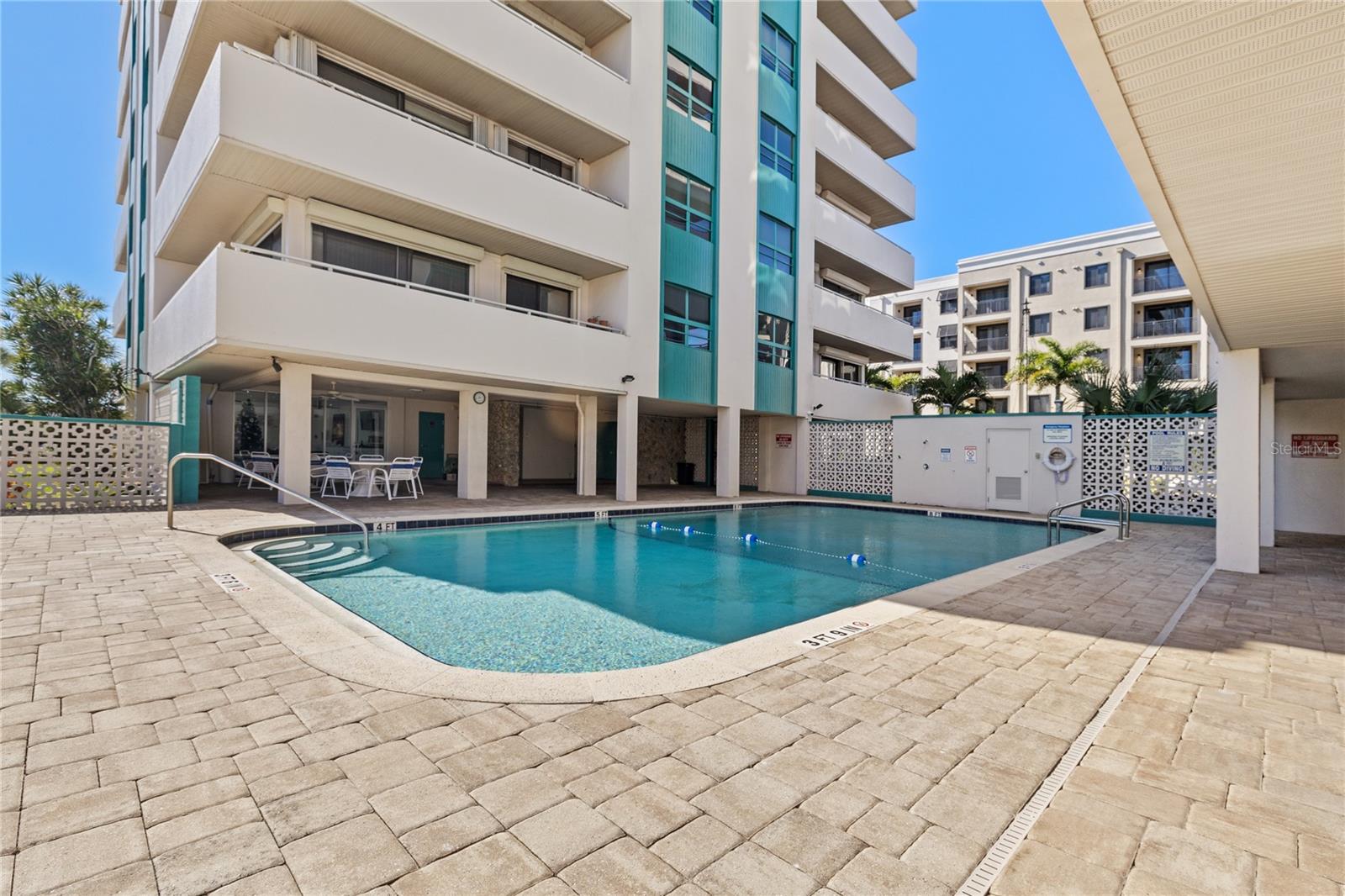 Image 33 of 50 For 4803 Sunset Court 304