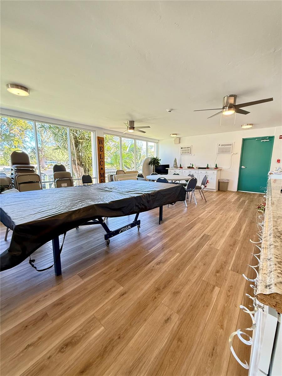 Image 40 of 50 For 4803 Sunset Court 304